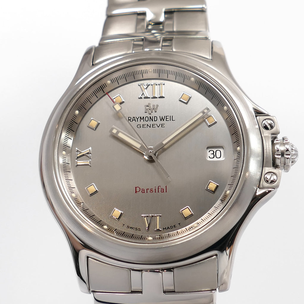 Raymond Weil Parsifal 9091 Silver Dial close up