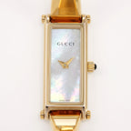 Gucci 1500L Iridescent White Mother of Pearl rectangular dial close up