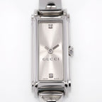 Gucci G-Line 109 Silver Sunburst Rectangular dial with 2 diamonds close up