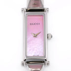 Gucci 1500L Pink Mother of Pearl Rectangular iridescent dial close up