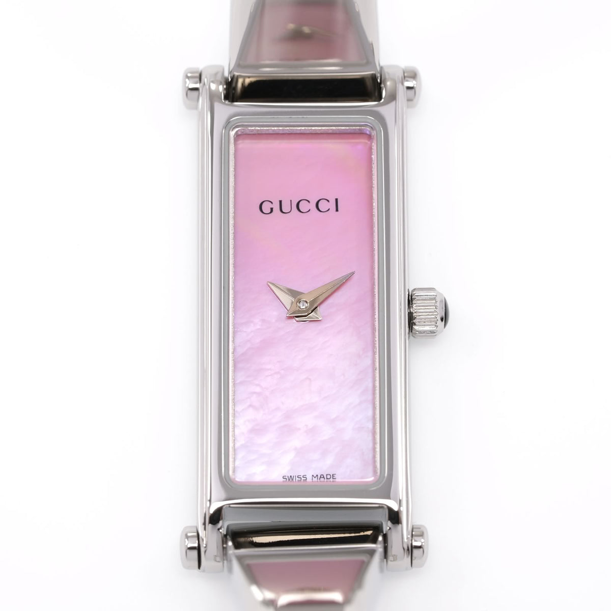 Gucci 1500L Pink Mother of Pearl Rectangular iridescent dial close up