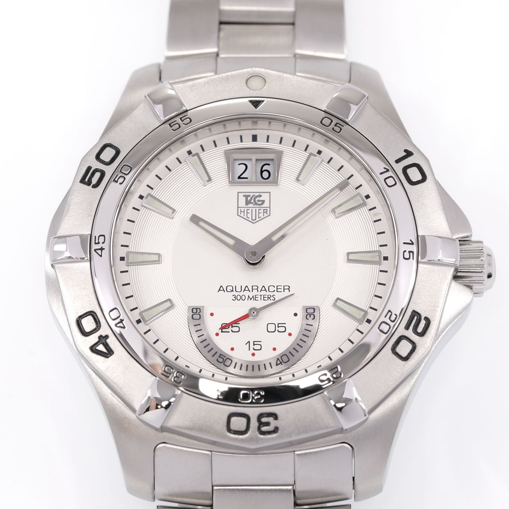 TAG Heuer Aquaracer WAF1011 Silver Dial Grande Date close up