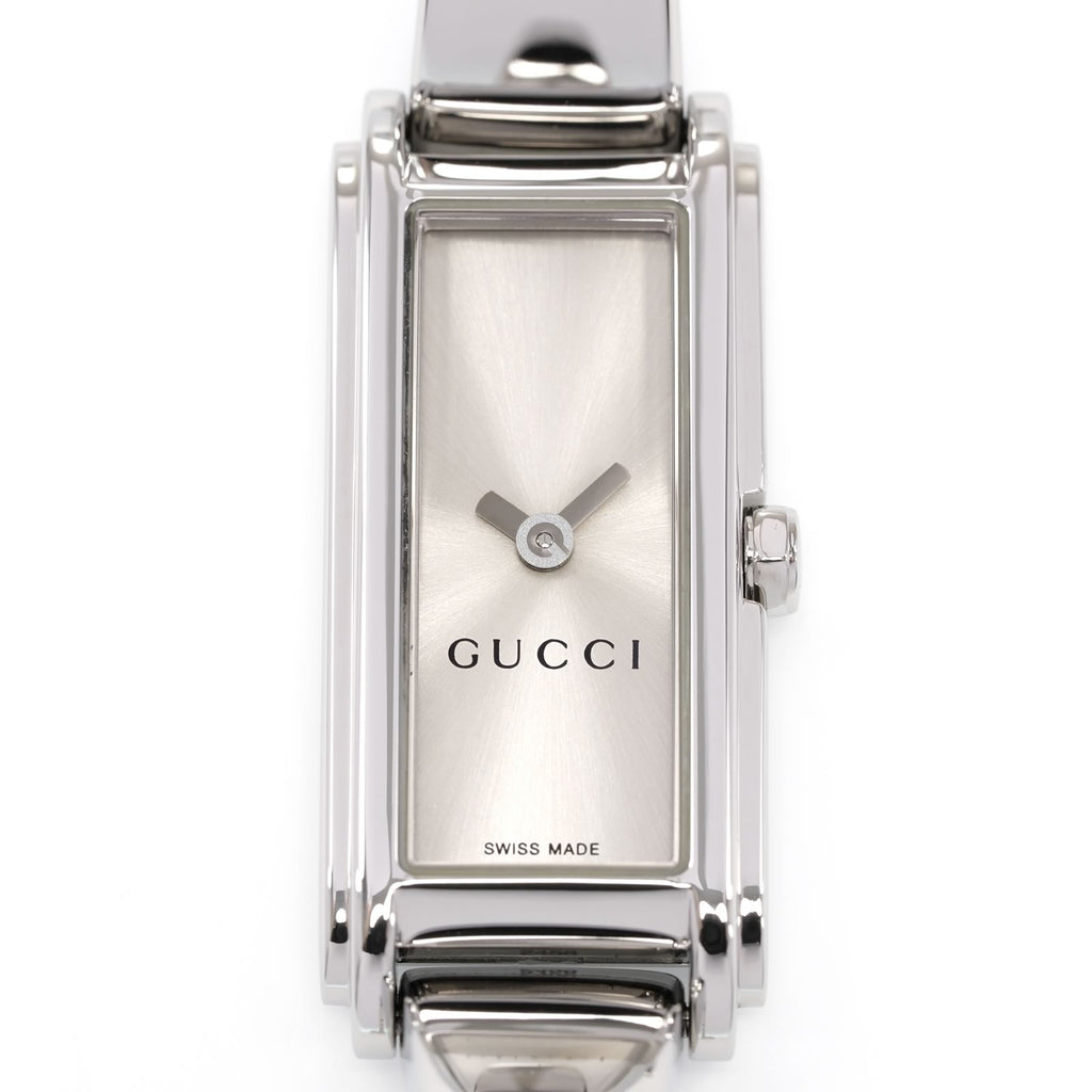 Gucci G-Line 109 Silver Rectangular Sunburst dial close up