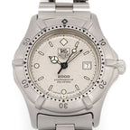 TAG Heuer 2000 Vintage 962.215 Silver/Grey Dial close up