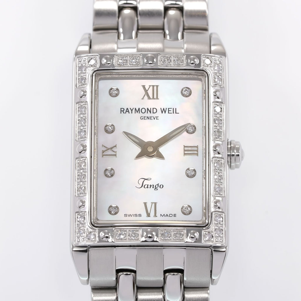 Raymond Weil Tango 5971 White Mother of Pearl iridescent rectangular dial close up