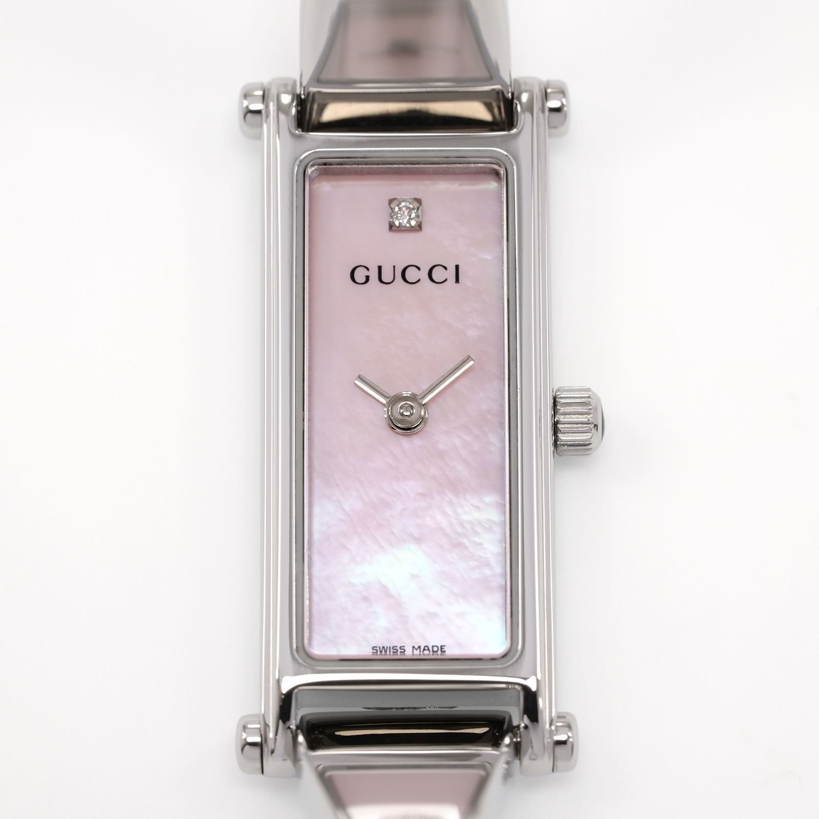 Gucci 1500L Ladies 12mm Pink Mother of Pearl 1 Diamond Rectangular dial close up