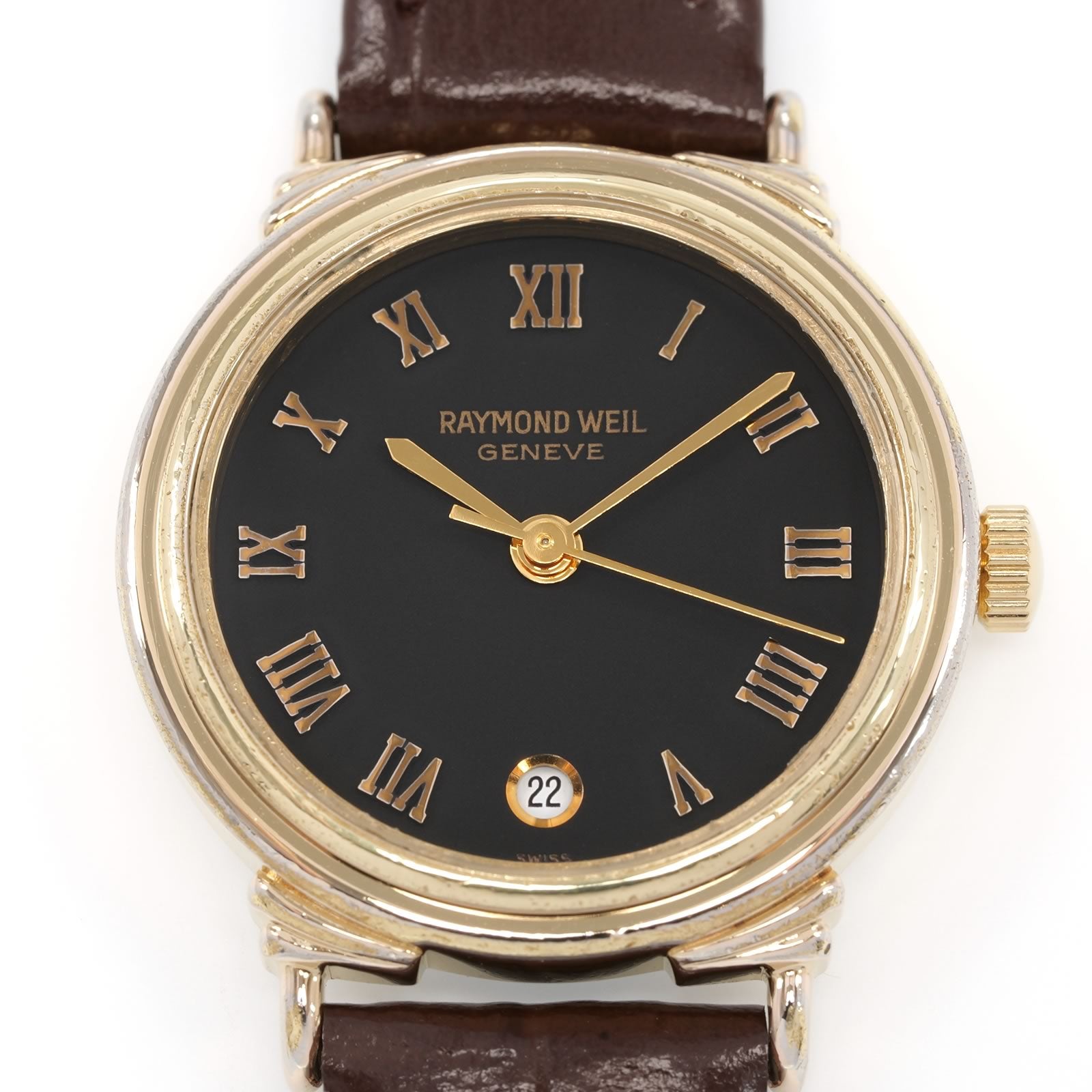 Raymond Weil Geneve 5342 Black Roman Numeral dial close up
