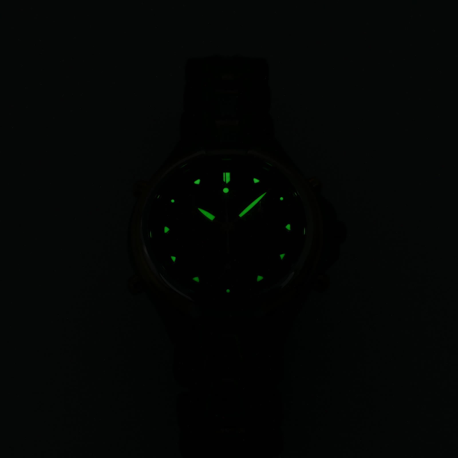 Tissot Titanium T671 night time luminosity