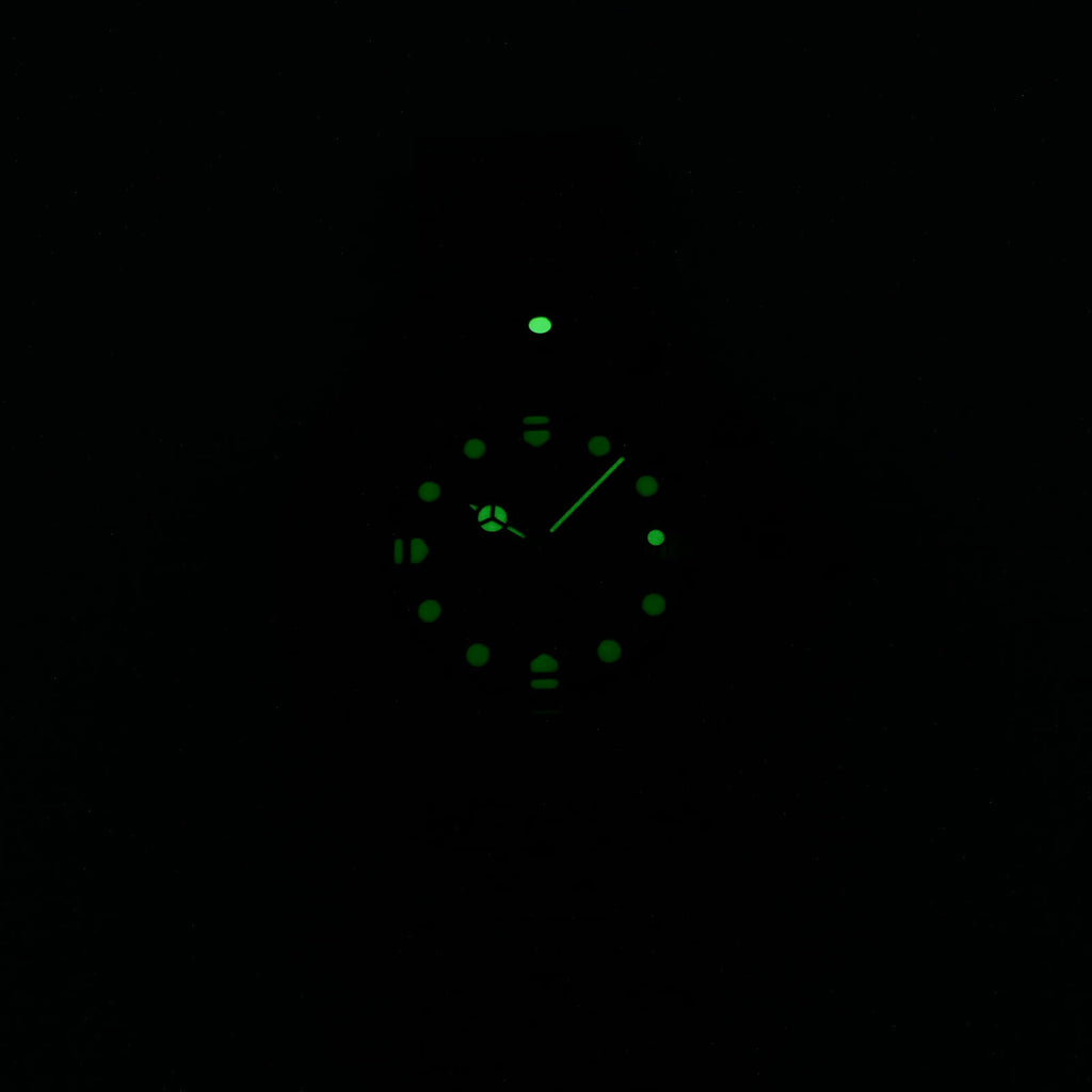 TAG Heuer Formula 1 374.513 night time luminosity