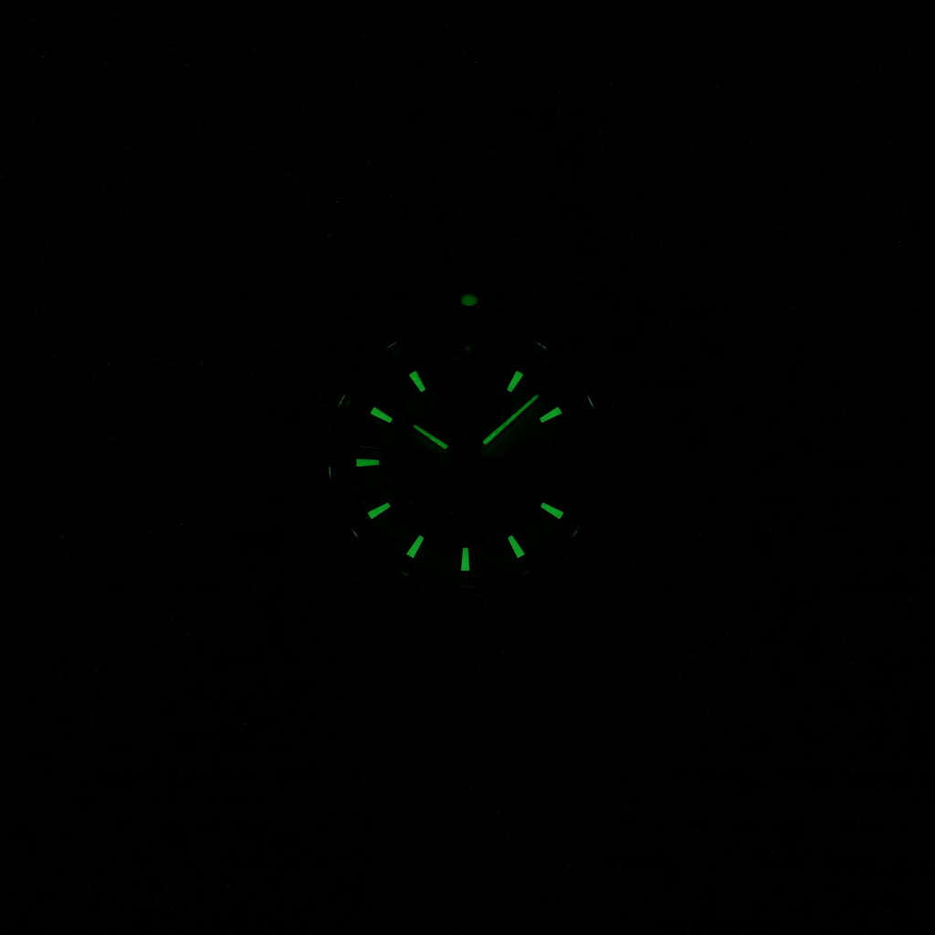 TAG Heuer Aquaracer WAF1412 night time luminosity