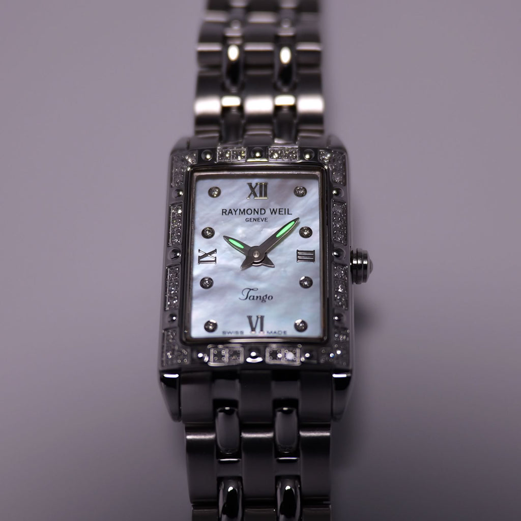 Raymond Weil Tango 5971 Ladies 18mm Mother of Pearl & 40 Diamonds