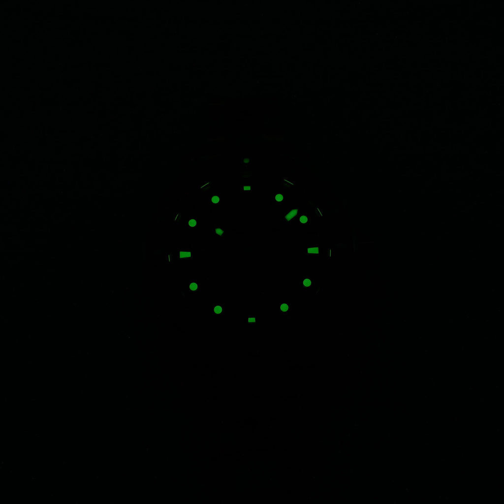 TAG Heuer Aquaracer 300M Chronograph CAN1011 night time luminosity