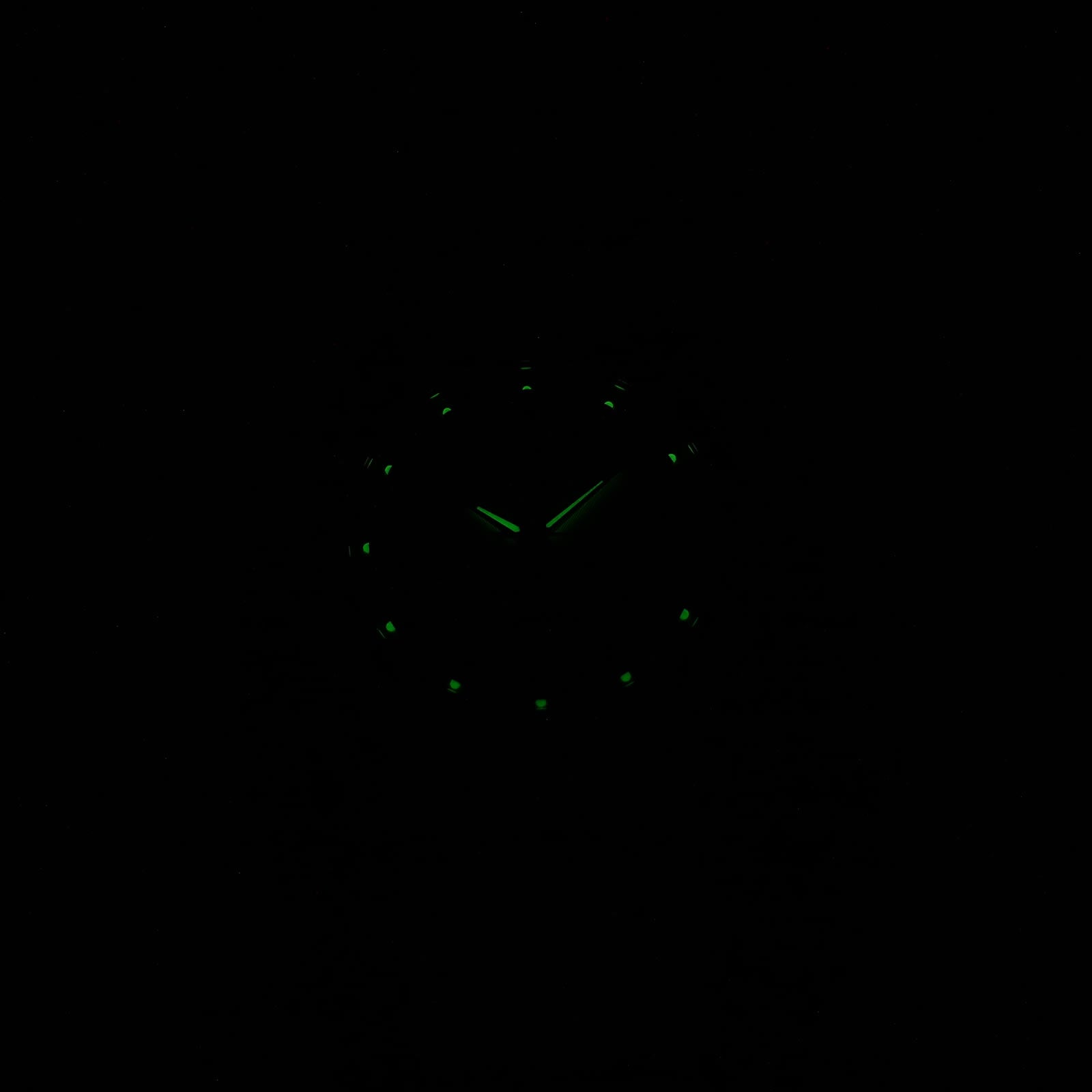 Omega Constellation 1512.30.00 night time luminosity