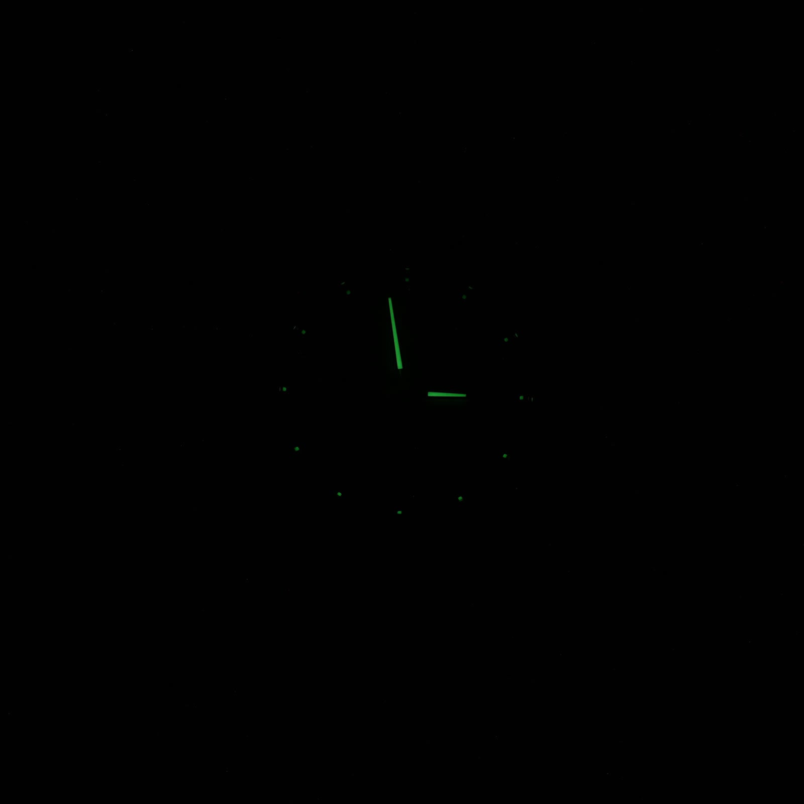 TAG Heuer Link WAT1111 night time luminosity