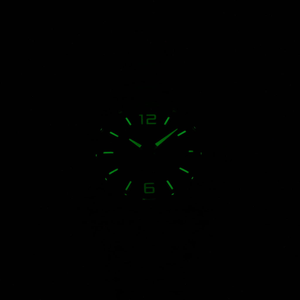 TAG Heuer Formula 1 WAZ1112 night time luminosity