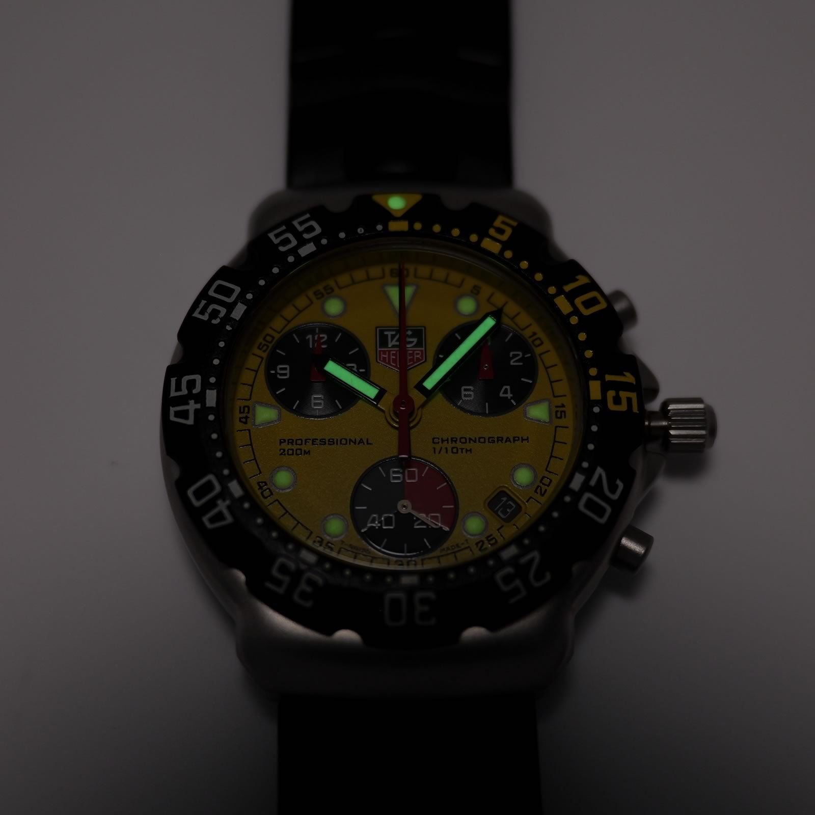 TAG Heuer Formula 1 CA1213 luminosity