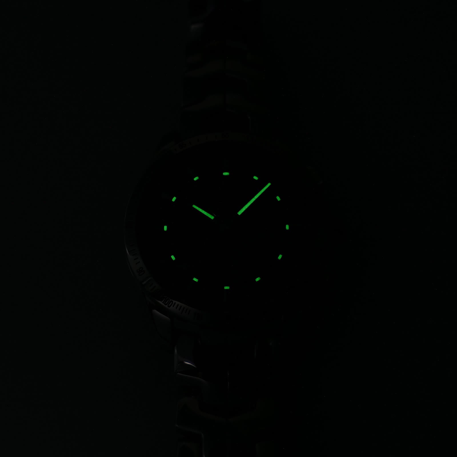 TAG Heuer Link Calibre S CJF7112 luminosity