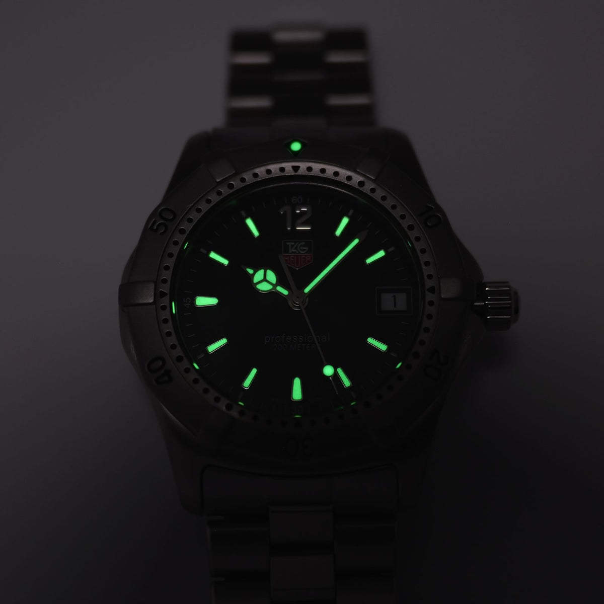 TAG Heuer 2000 WK1110-0 luminosity