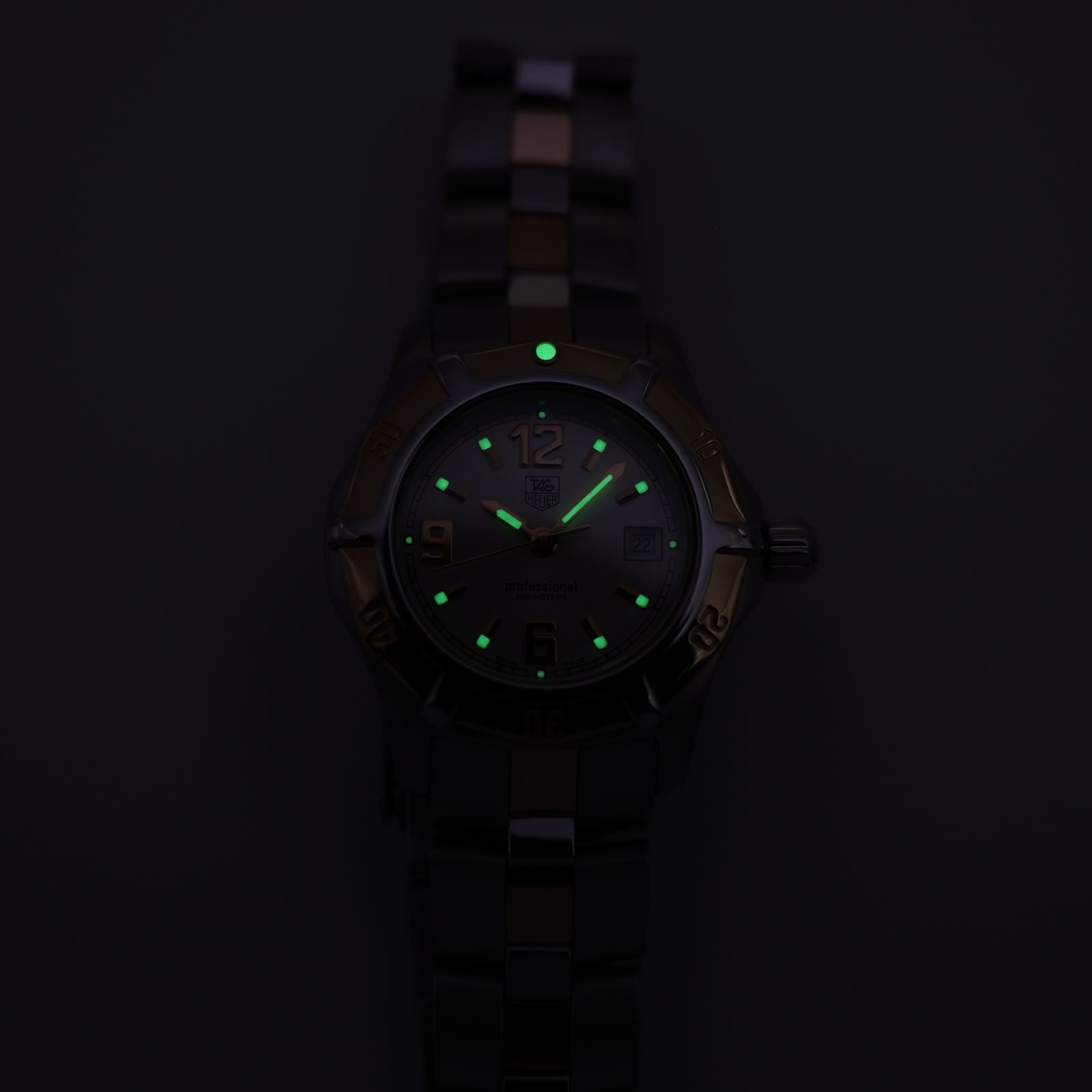 TAG Heuer 2000 Exclusive WN1353 night time luminosity