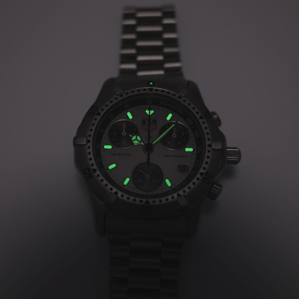 TAG Heuer 2000 Chronograph 560.206R luminosity
