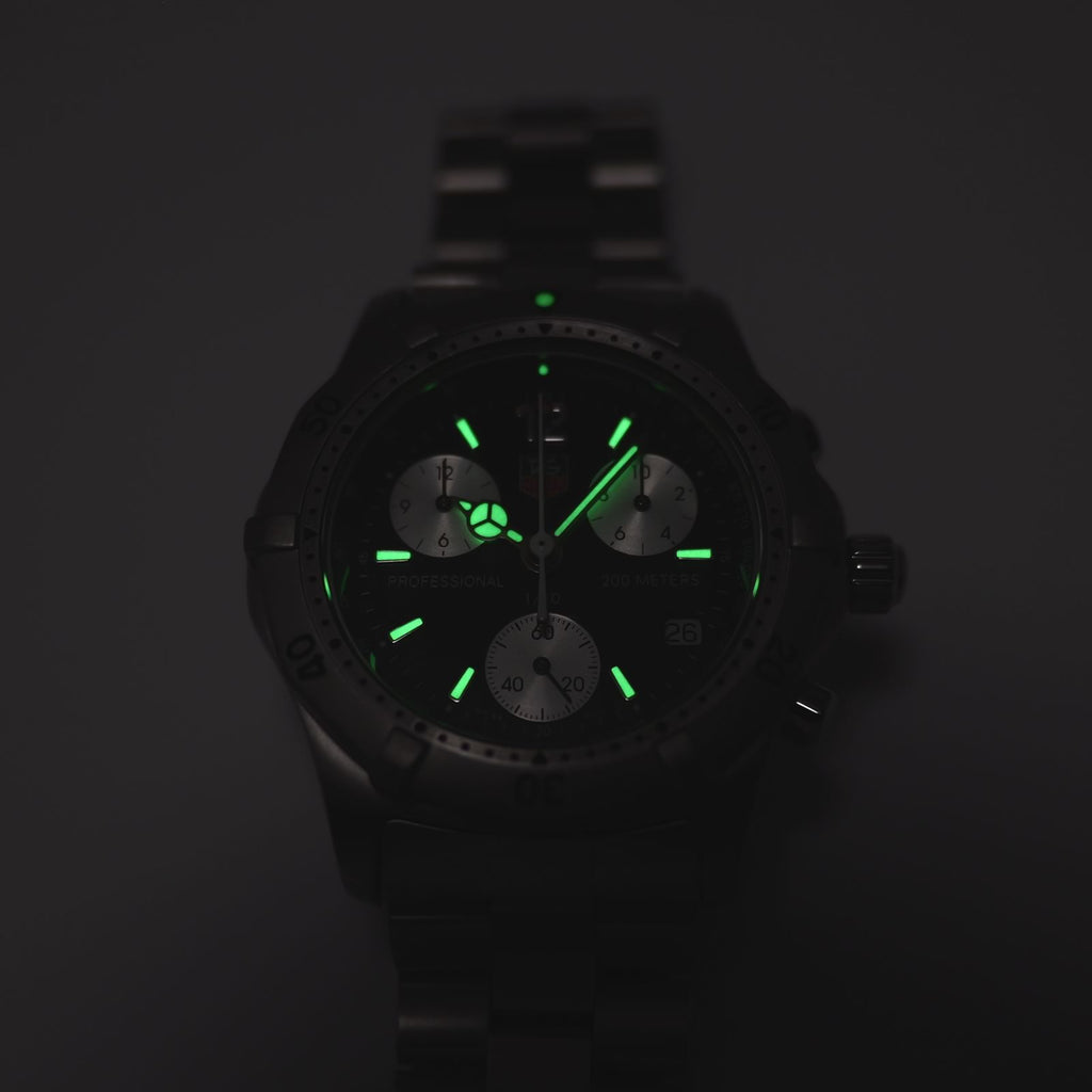 TAG Heuer 2000 Chronograph CK1110-0 luminosity