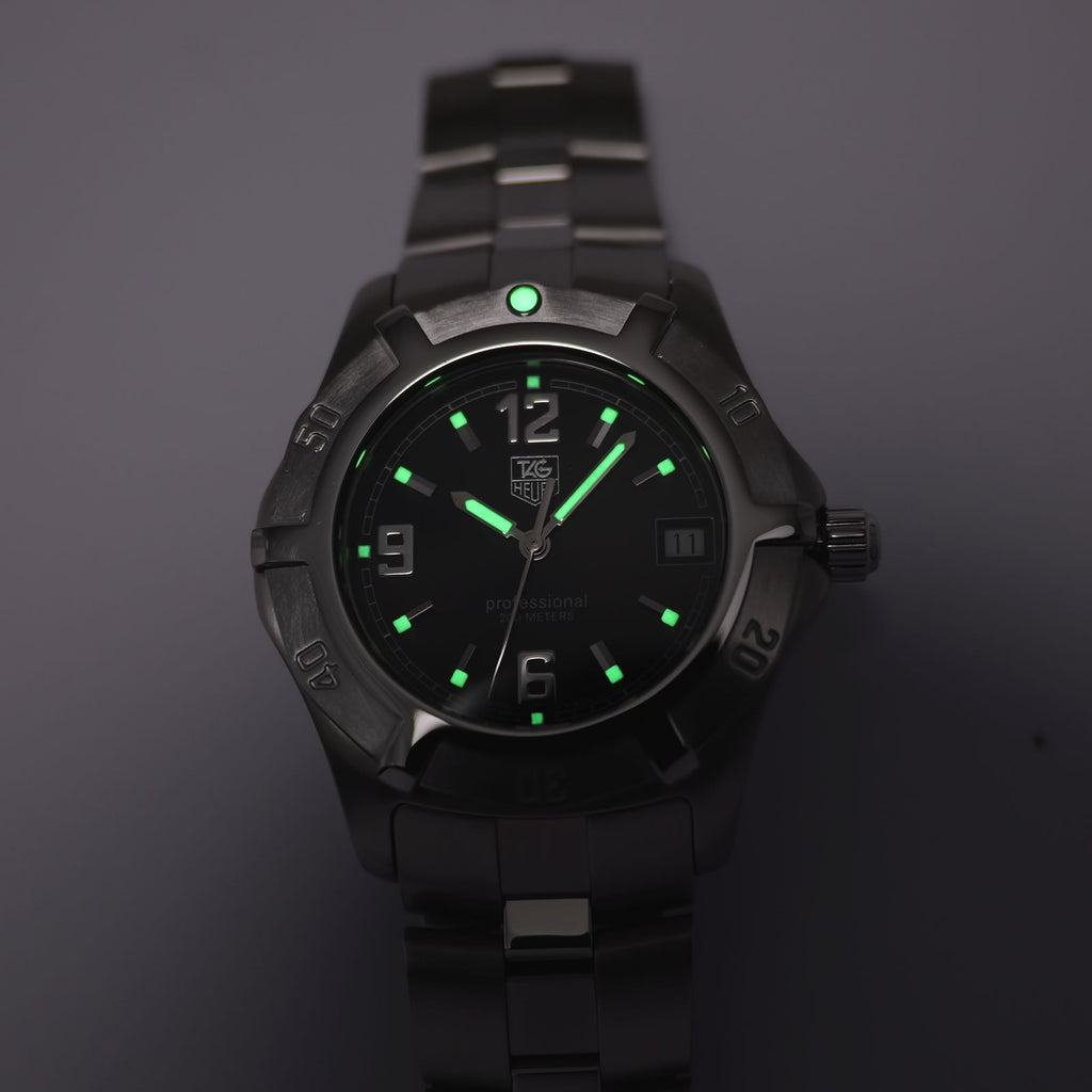 TAG Heuer 2000 Exclusive WN1110-0 luminosity