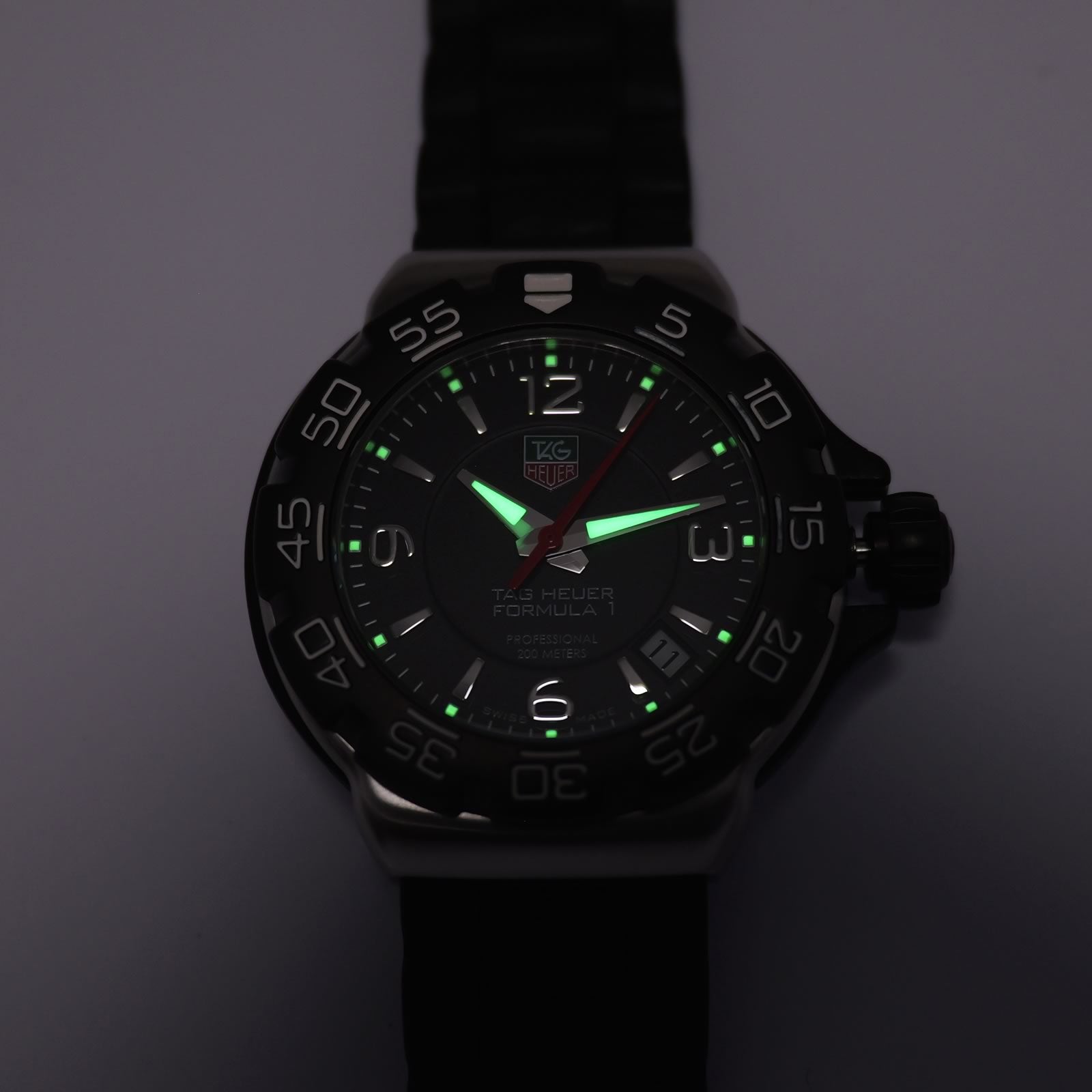 TAG Heuer Formula 1 WAC1210 luminosity