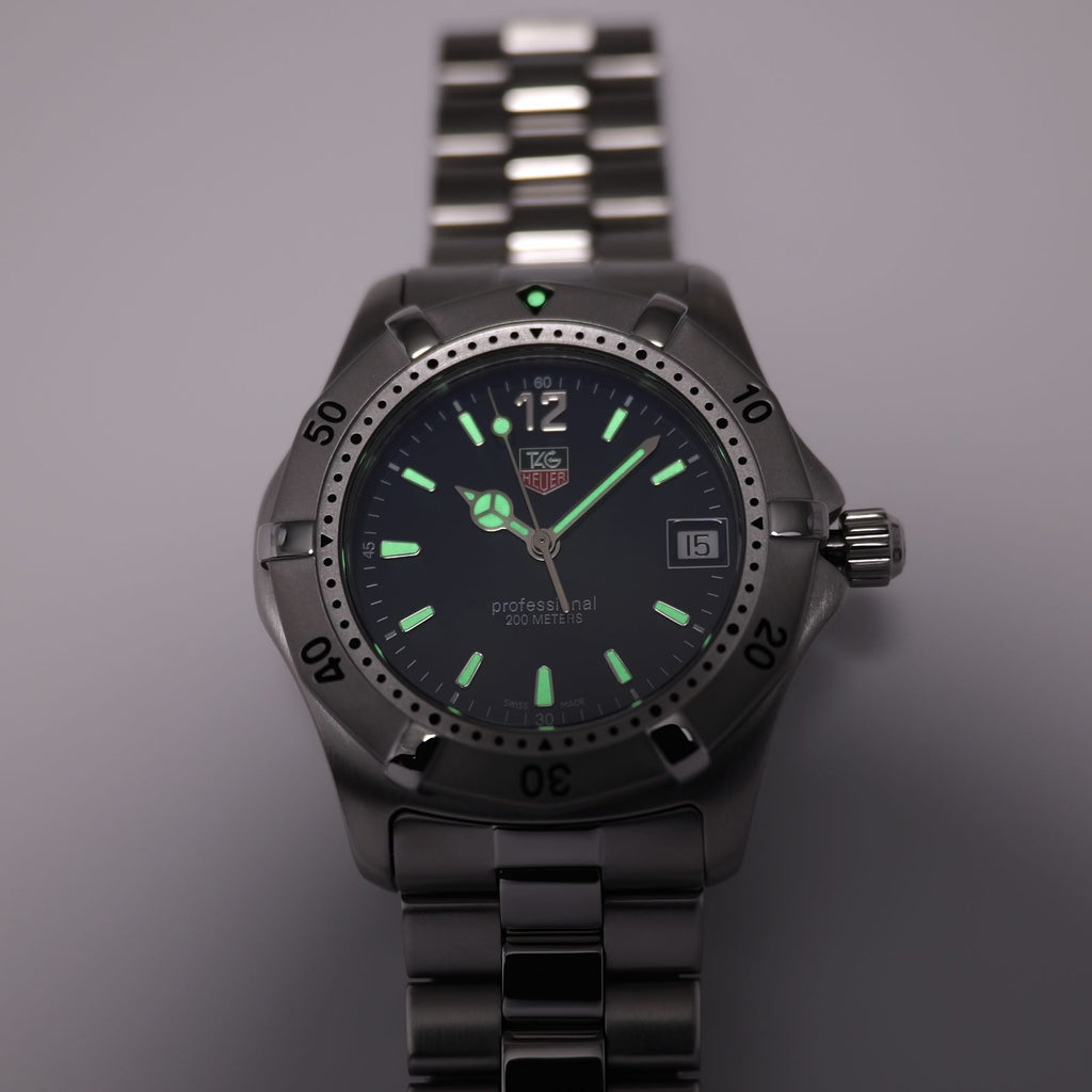 TAG Heuer 2000 WK1113-1 luminosity