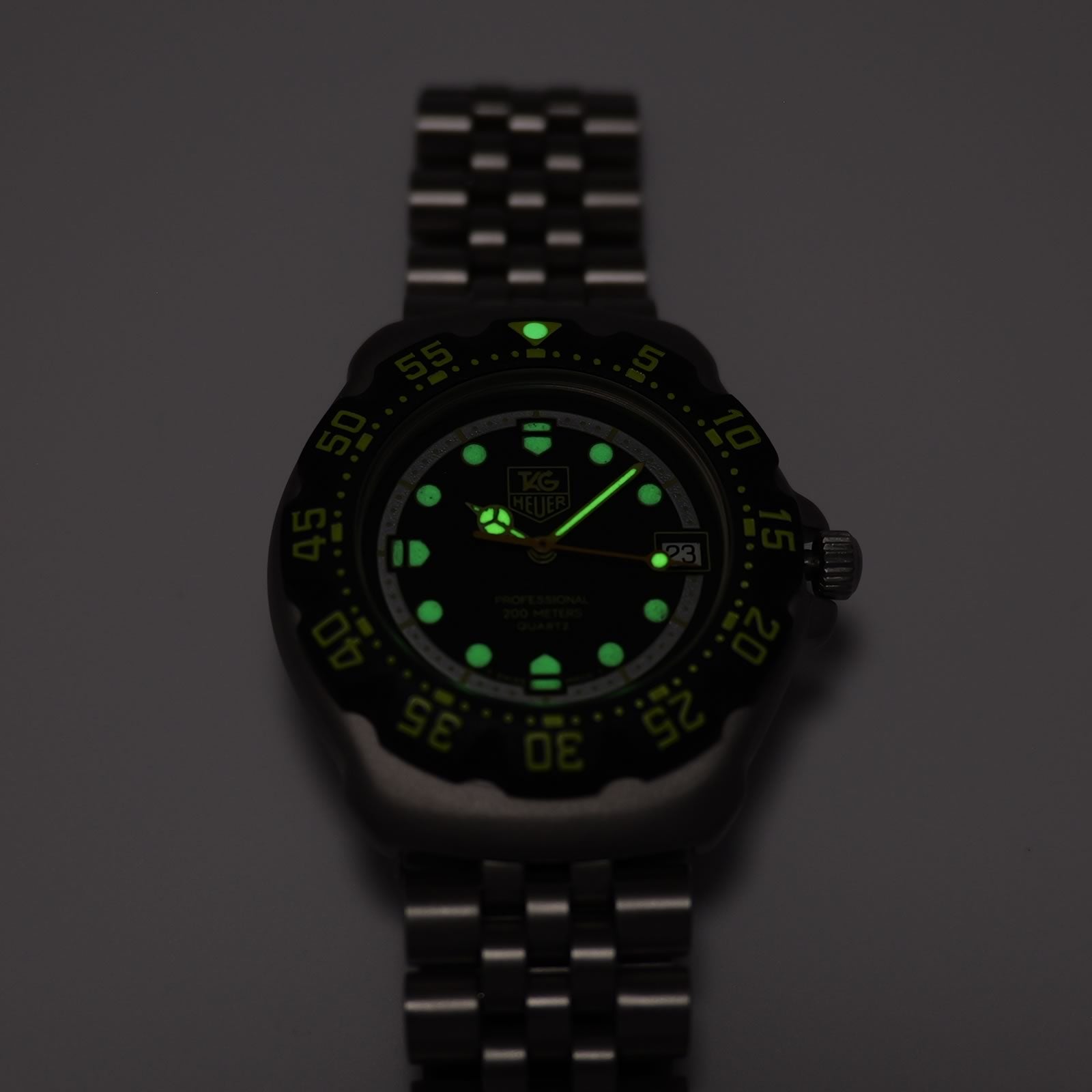 TAG Heuer Formula 1 WA1216 luminosity