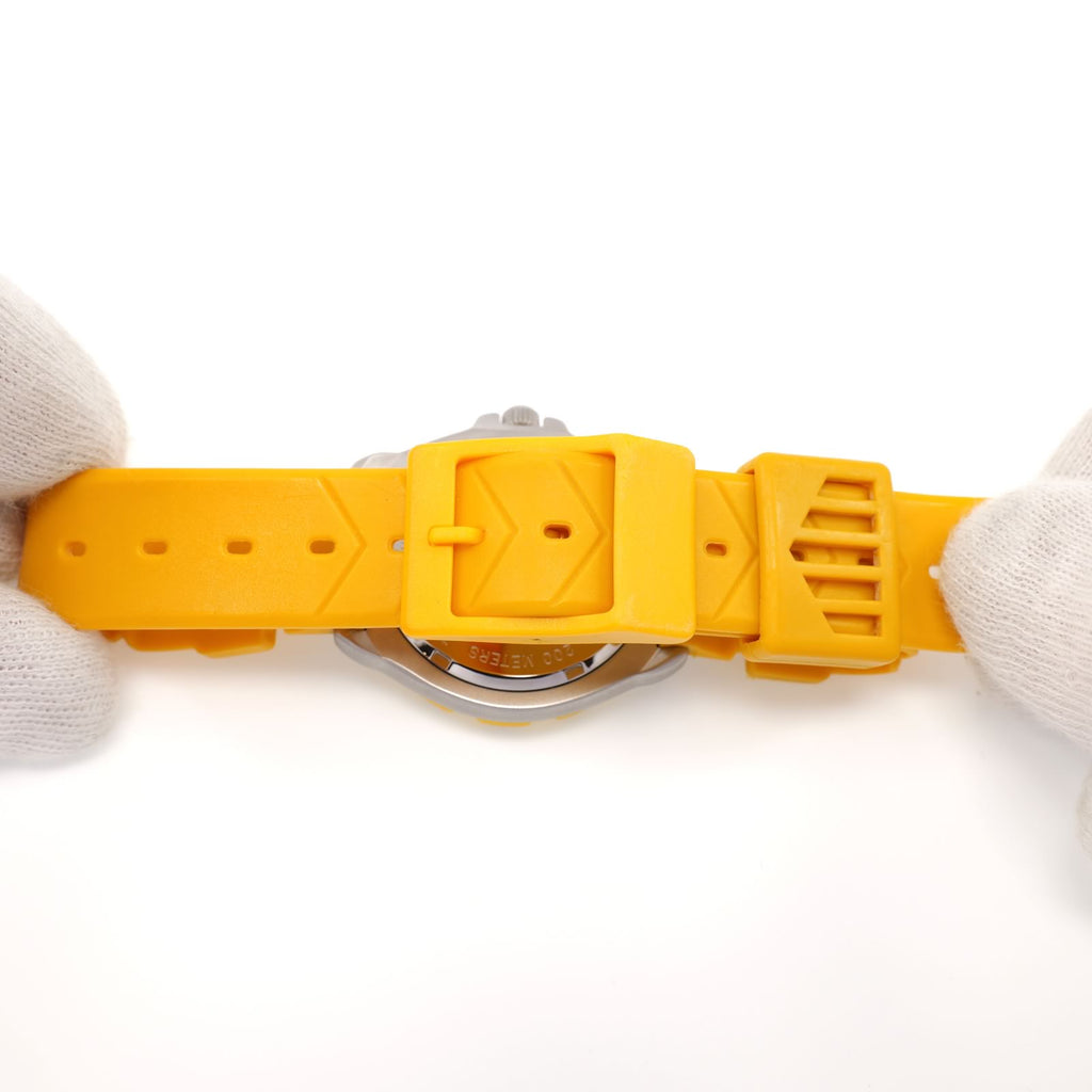 TAG Heuer Formula 1 yellow plastic strap