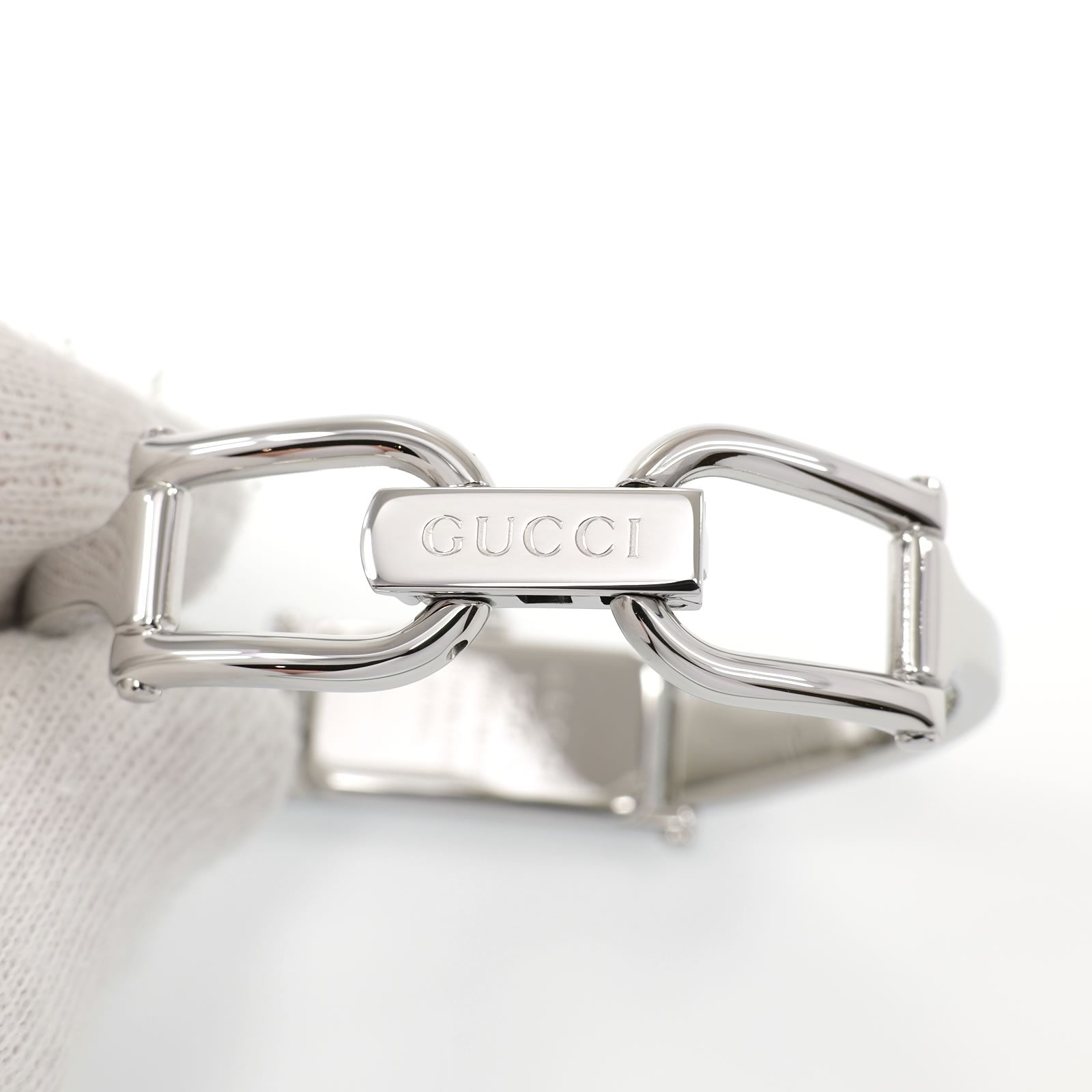 Gucci 1500L Stainless Steel bangle