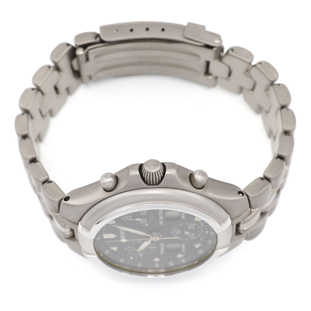 Tissot Titanium T670 titanium screw down crown