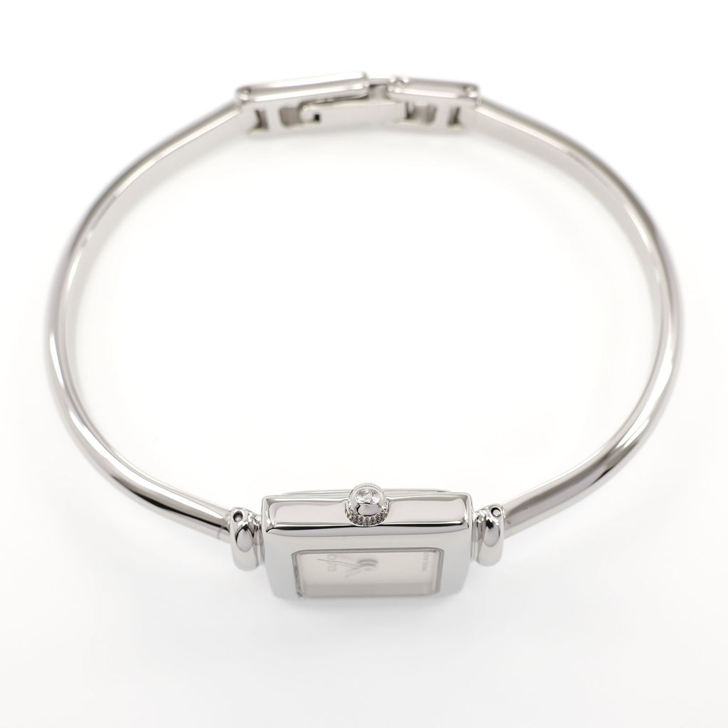 Gucci 1900L Stainless Steel crown