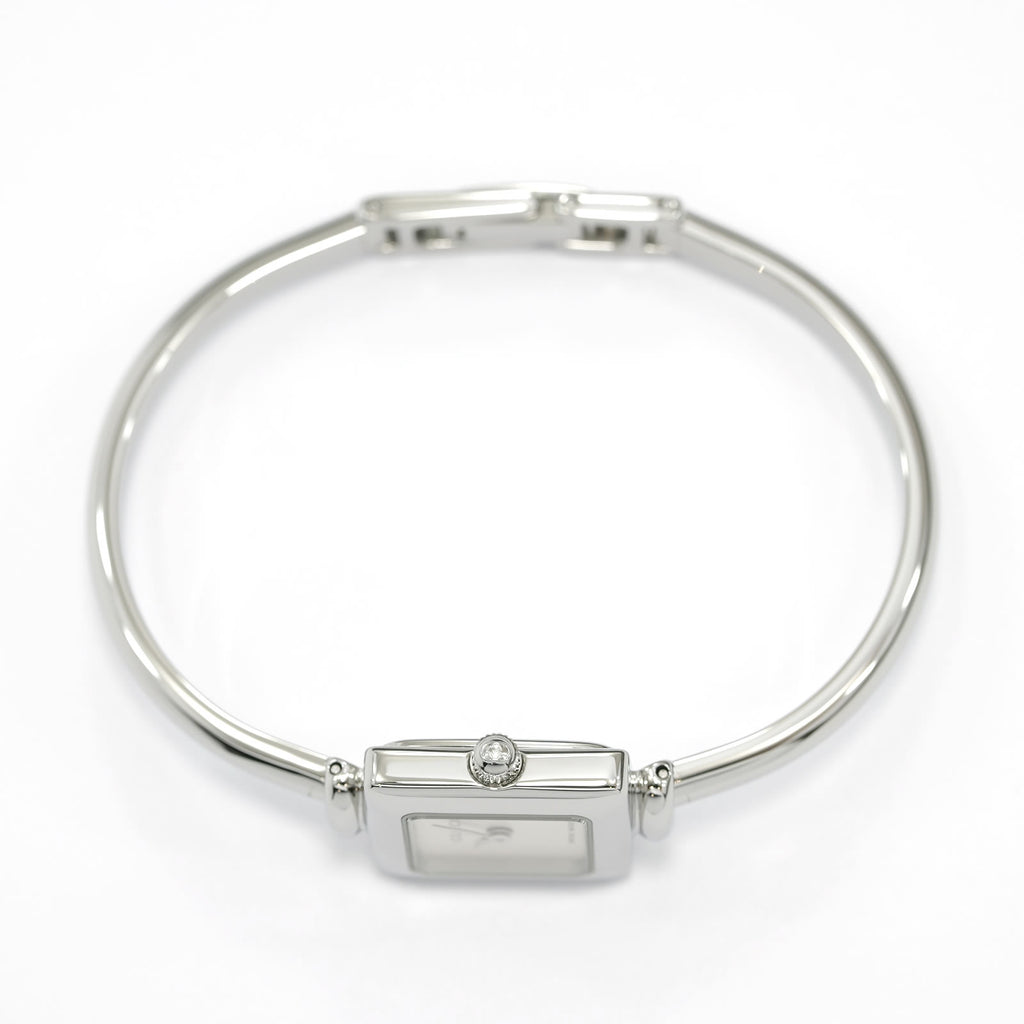 Gucci 1900L Stainless Steel crown