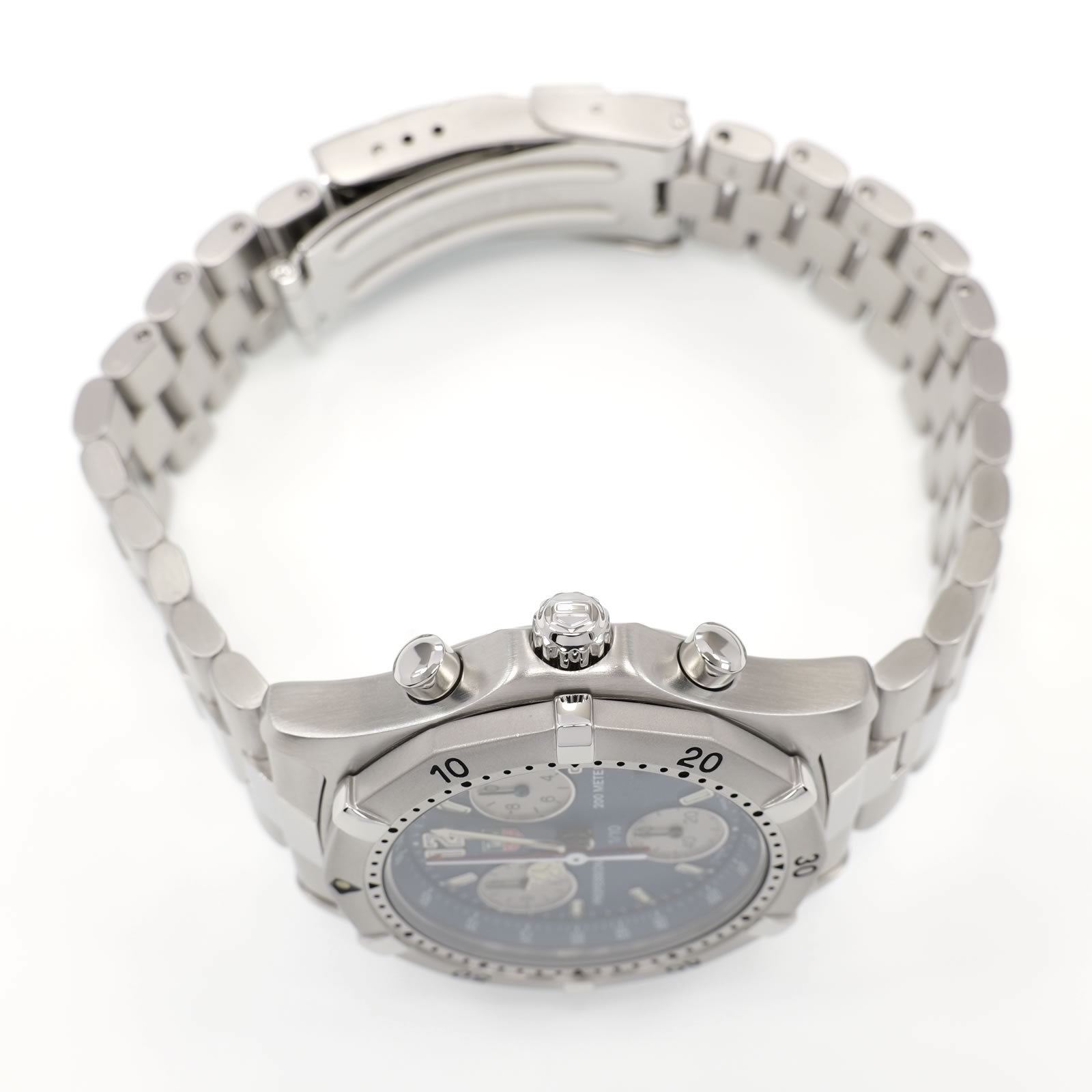 TAG Heuer 2000 Chronograph CK1112 stainless steel screw down crown