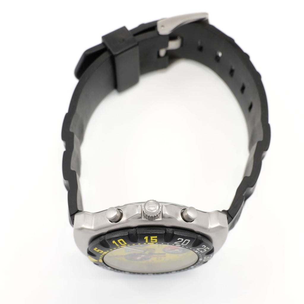 TAG Heuer Formula 1 CA1213 stainless steel screw down crown