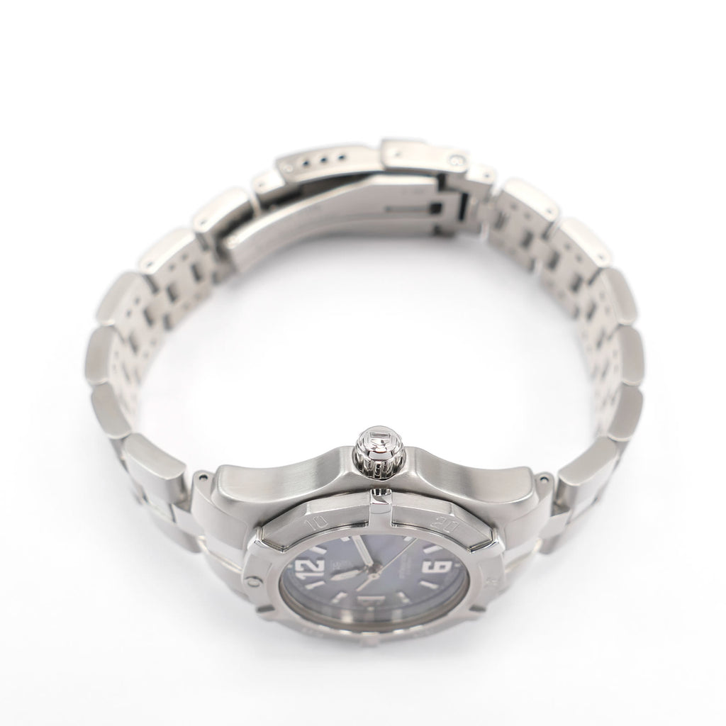 TAG Heuer 2000 Exclusive WN1318 stainless steel screw down crown