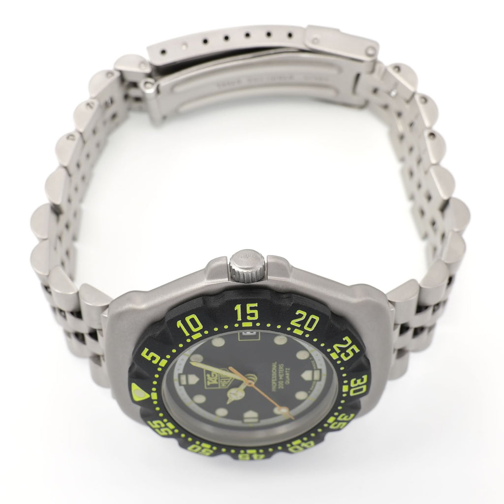 TAG Heuer Formula 1 WA1216 stainless steel crown
