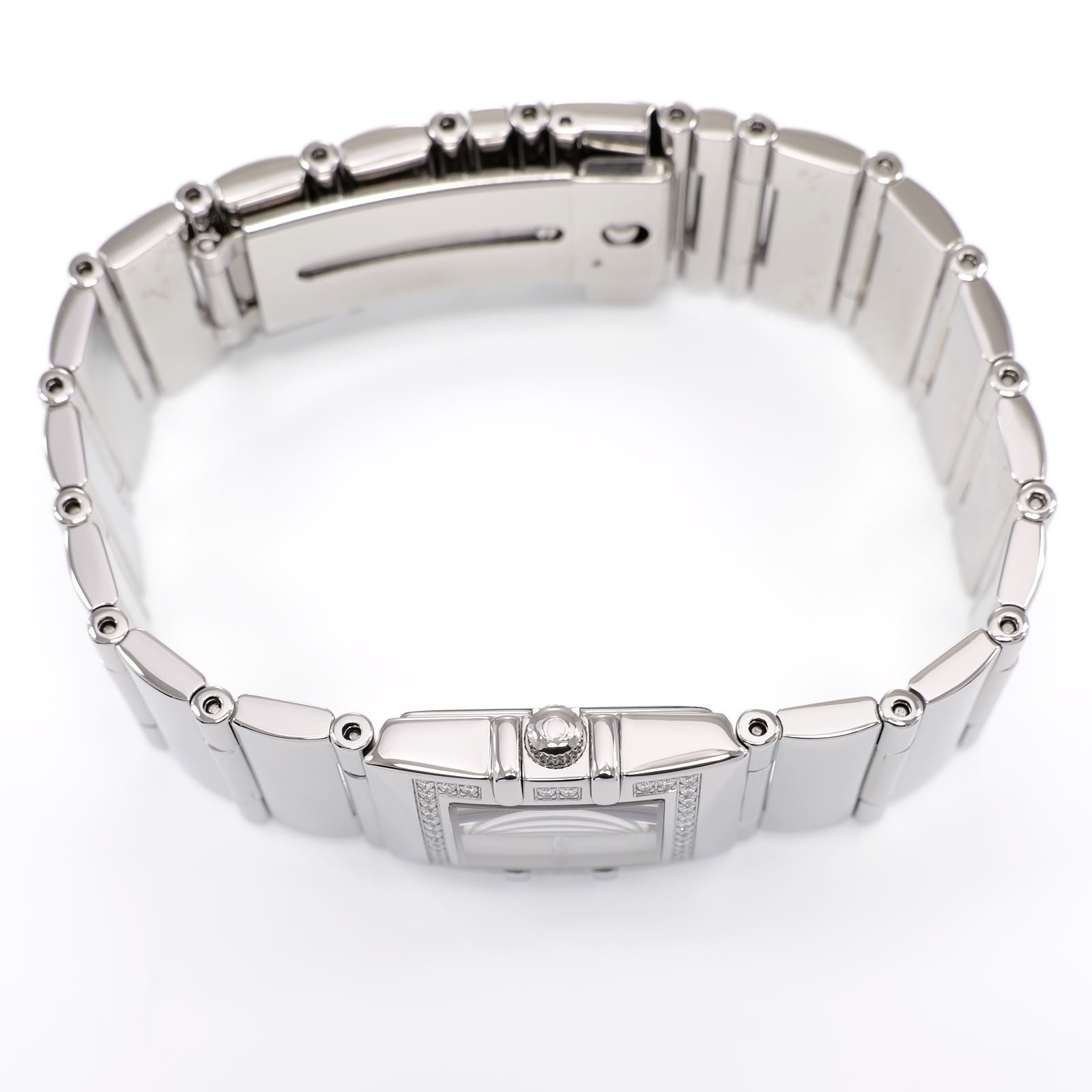 Omega Constellation Quadra 1528.76.00 stainless steel crown
