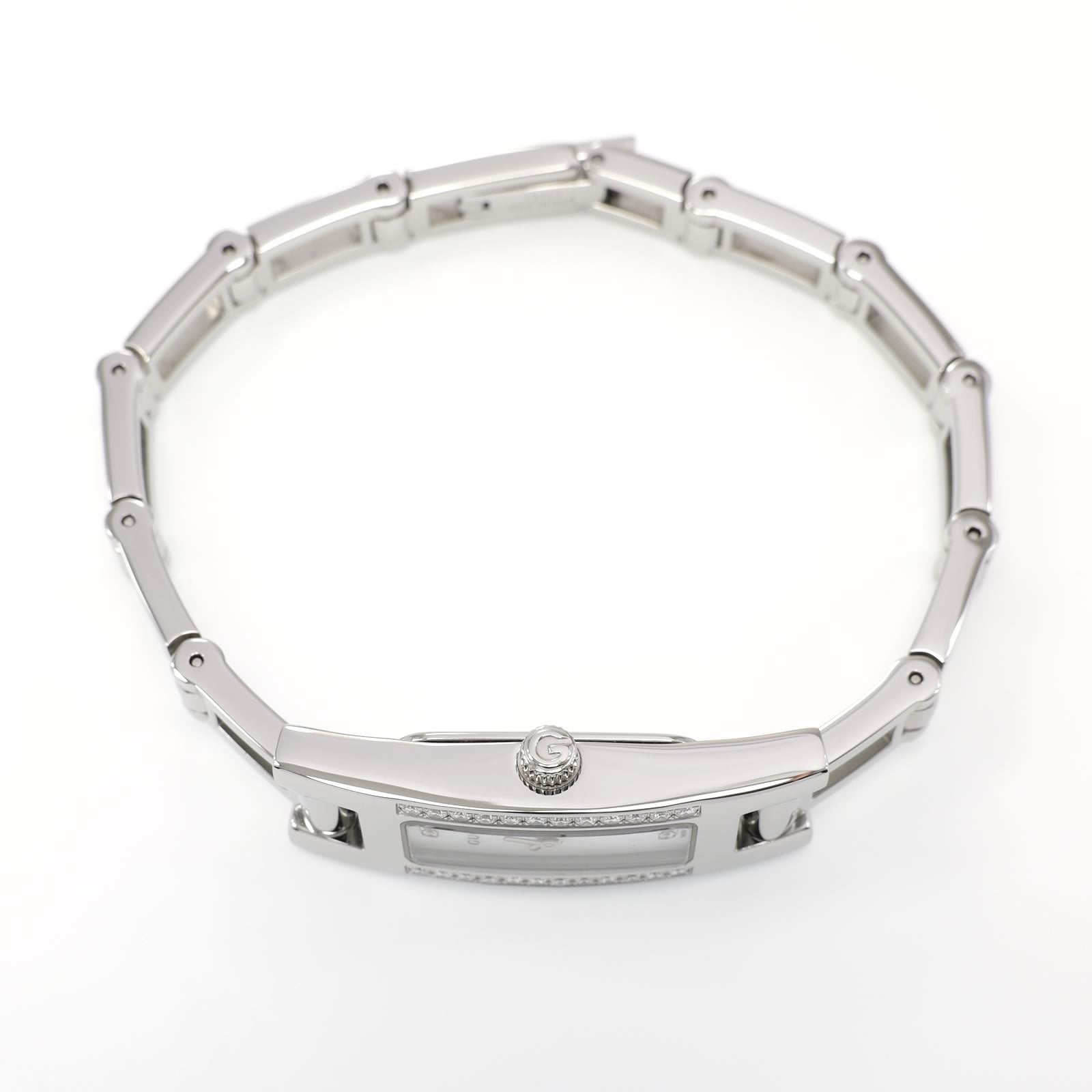 Gucci 3900L stainless steel crown