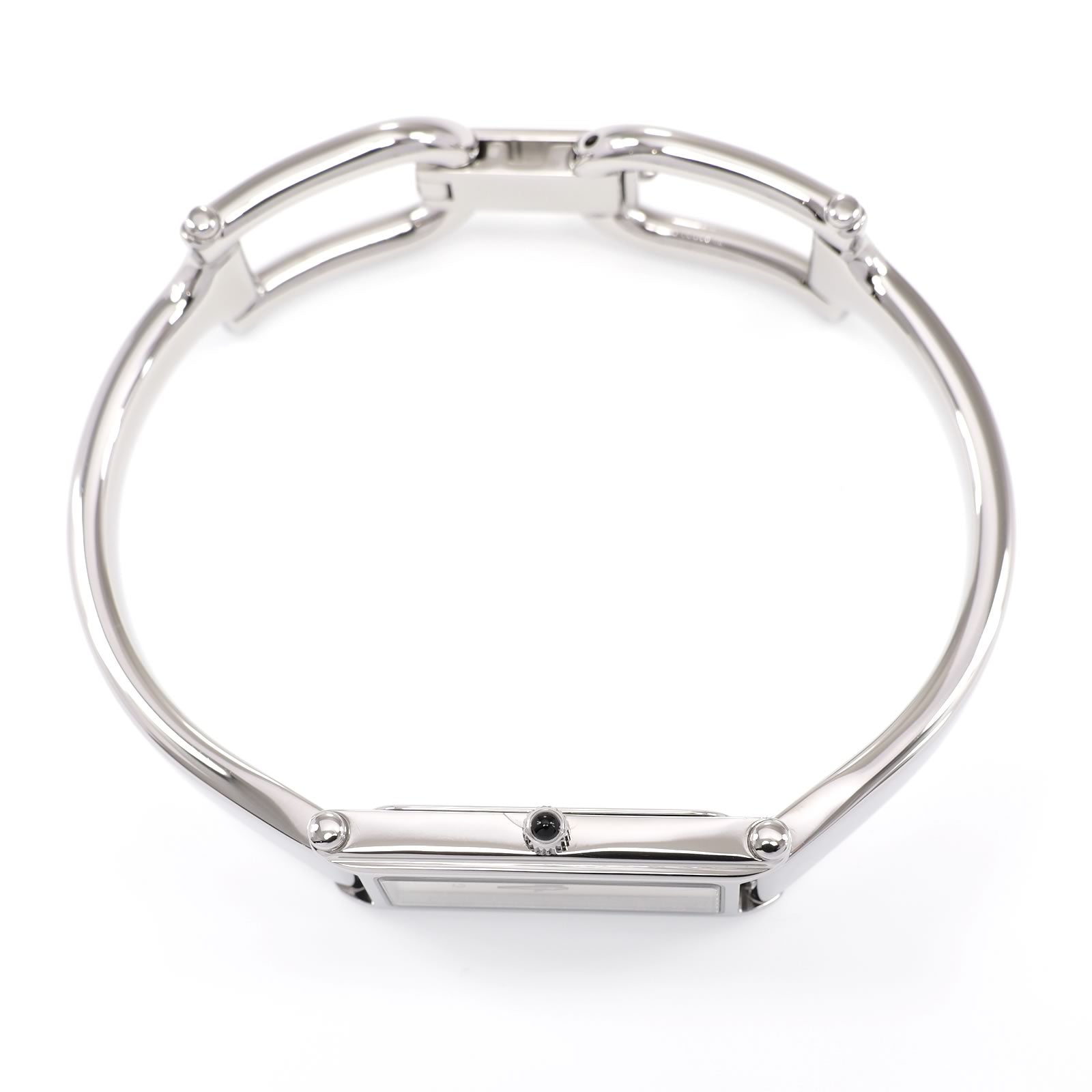 Gucci 1500L Stainless Steel crown with black cabochon