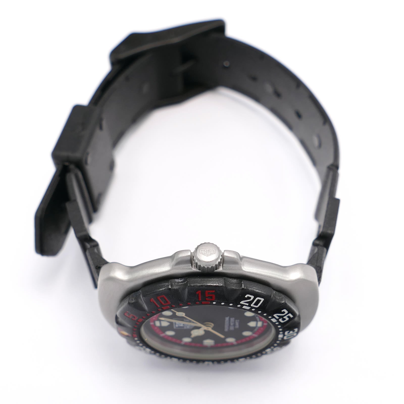 TAG Heuer Formula 1 374.513 stainless steel crown