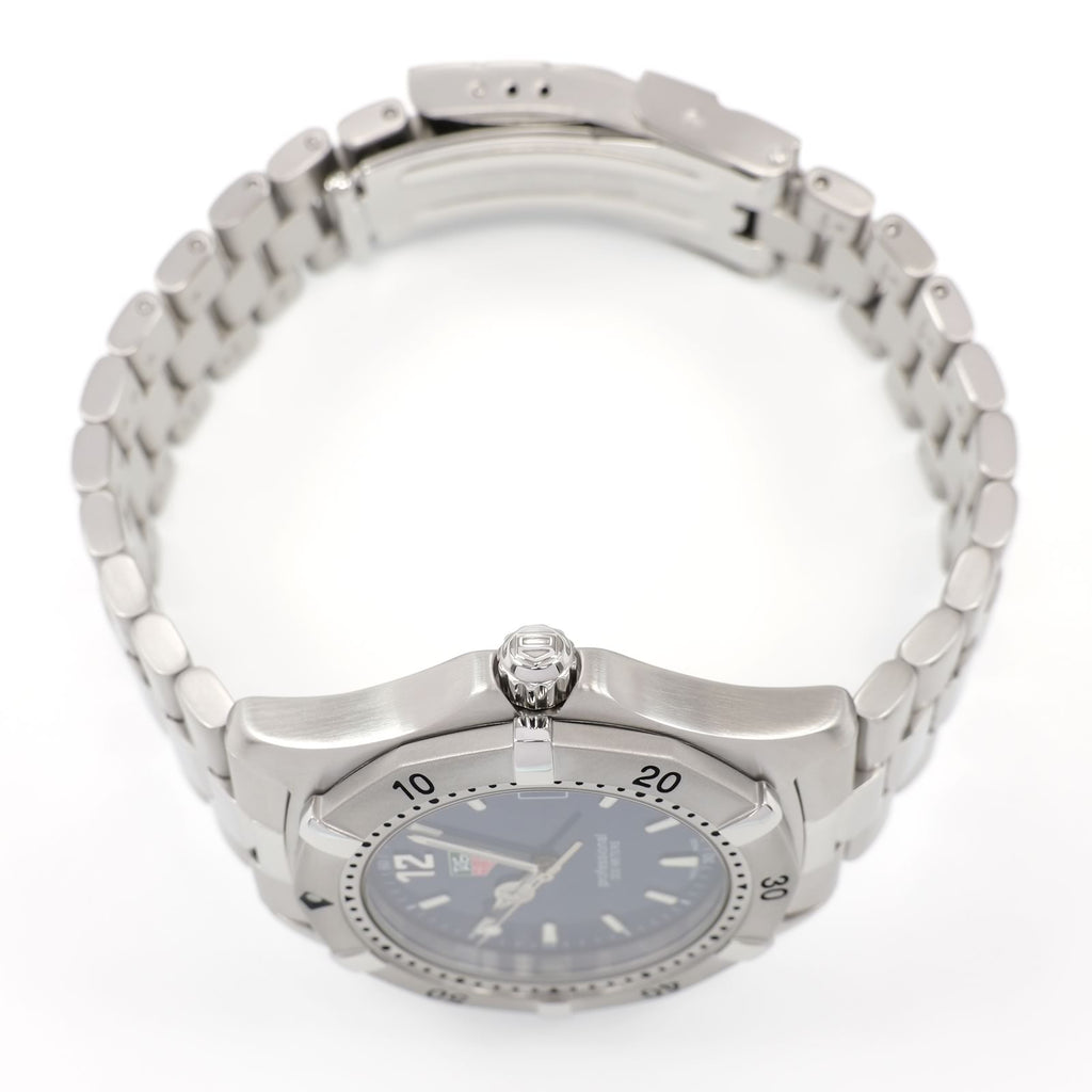 TAG Heuer 2000 WK1113-1 stainless steel screw down crown