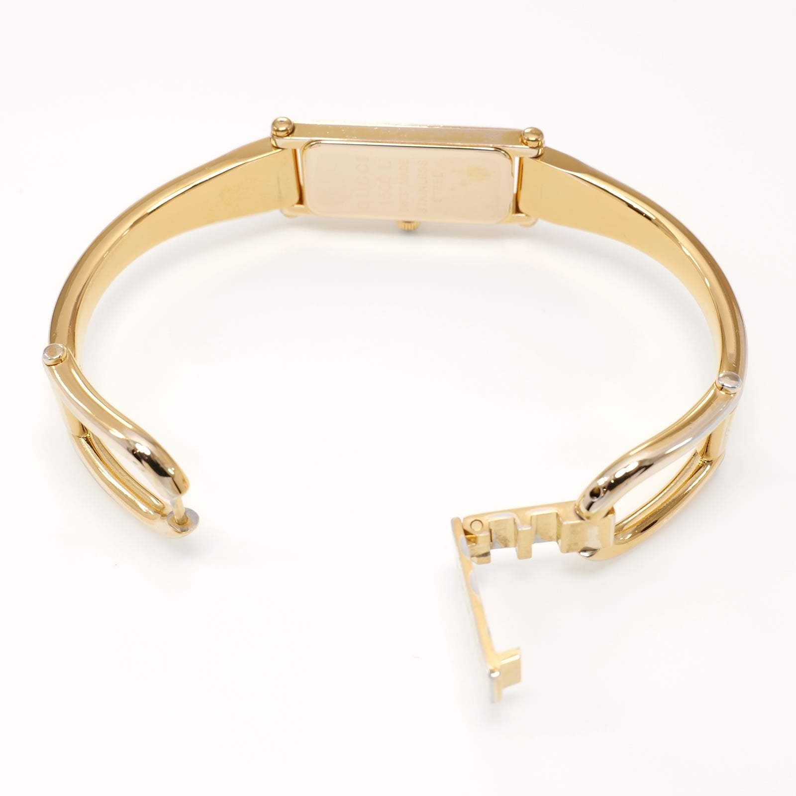 Gucci 1500L 18k Gold Plated Bangle clip