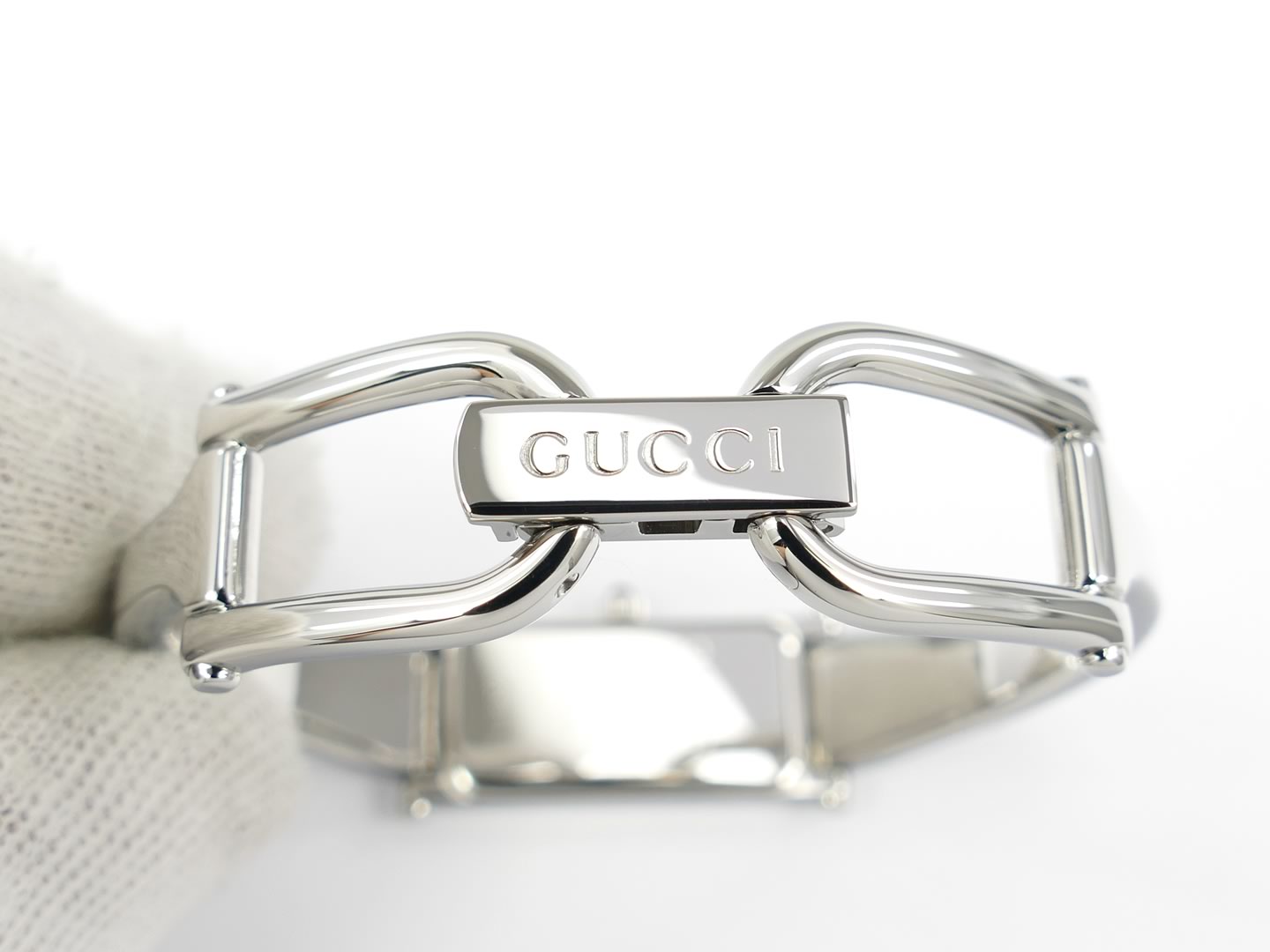 Gucci 1500 L Petite Stainless Steel Bangle