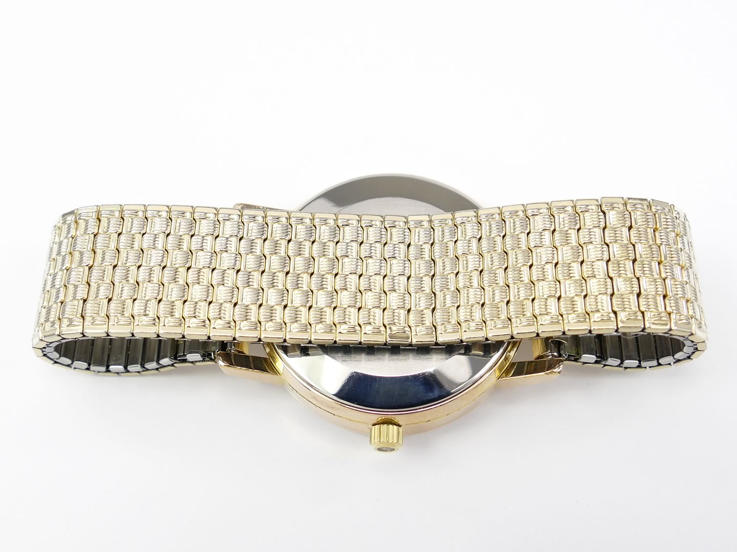 Omega Vintage Quartz Champagne Dial 18k Gold Plated stretch bracelet