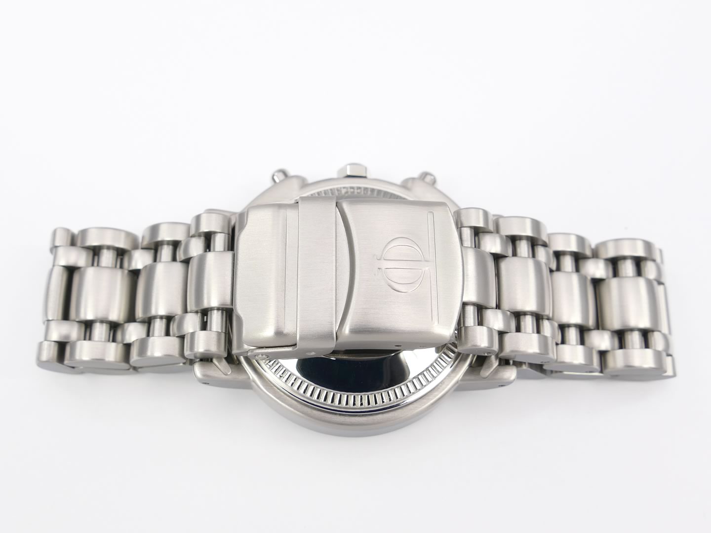 Baume et Mercier Richemont White Chronograph stainless steel bracelet