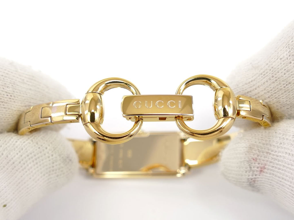 Gucci G-Line 109 18k gold bangle