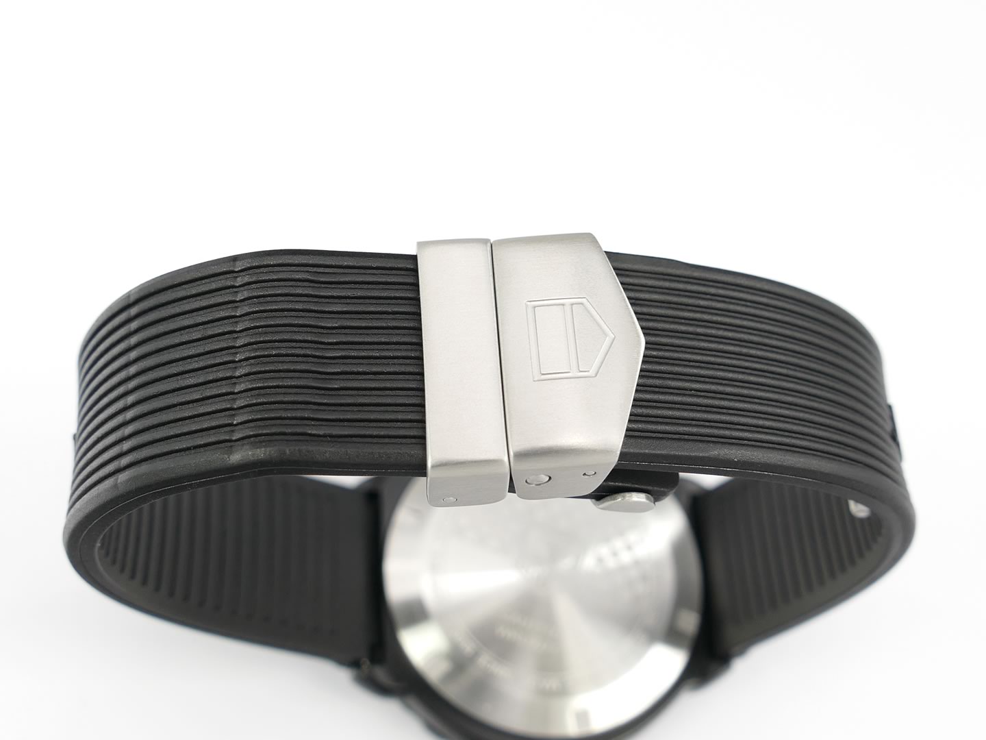 TAG Heuer Formula 1 Chronograph CAU111E.FT6024 rubber strap