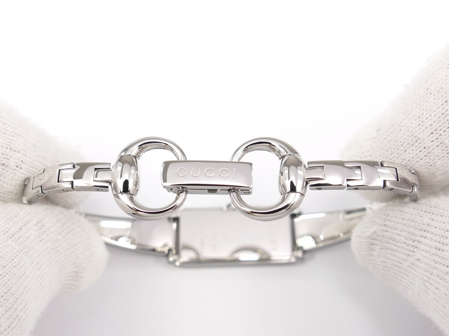 Gucci G-Line 109 YA109519 Stainless Steel Bangle